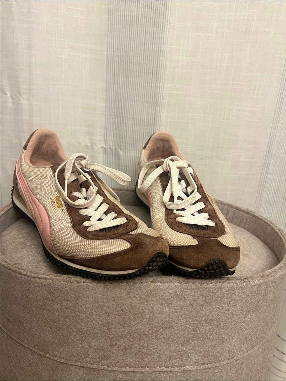 PUMA RARE vintage sneakers in brown, baby pink, and cream color-way!